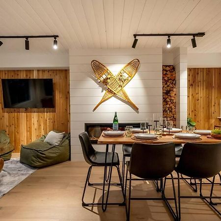 Powder & Pines Luxury Suite Whistler Exterior photo